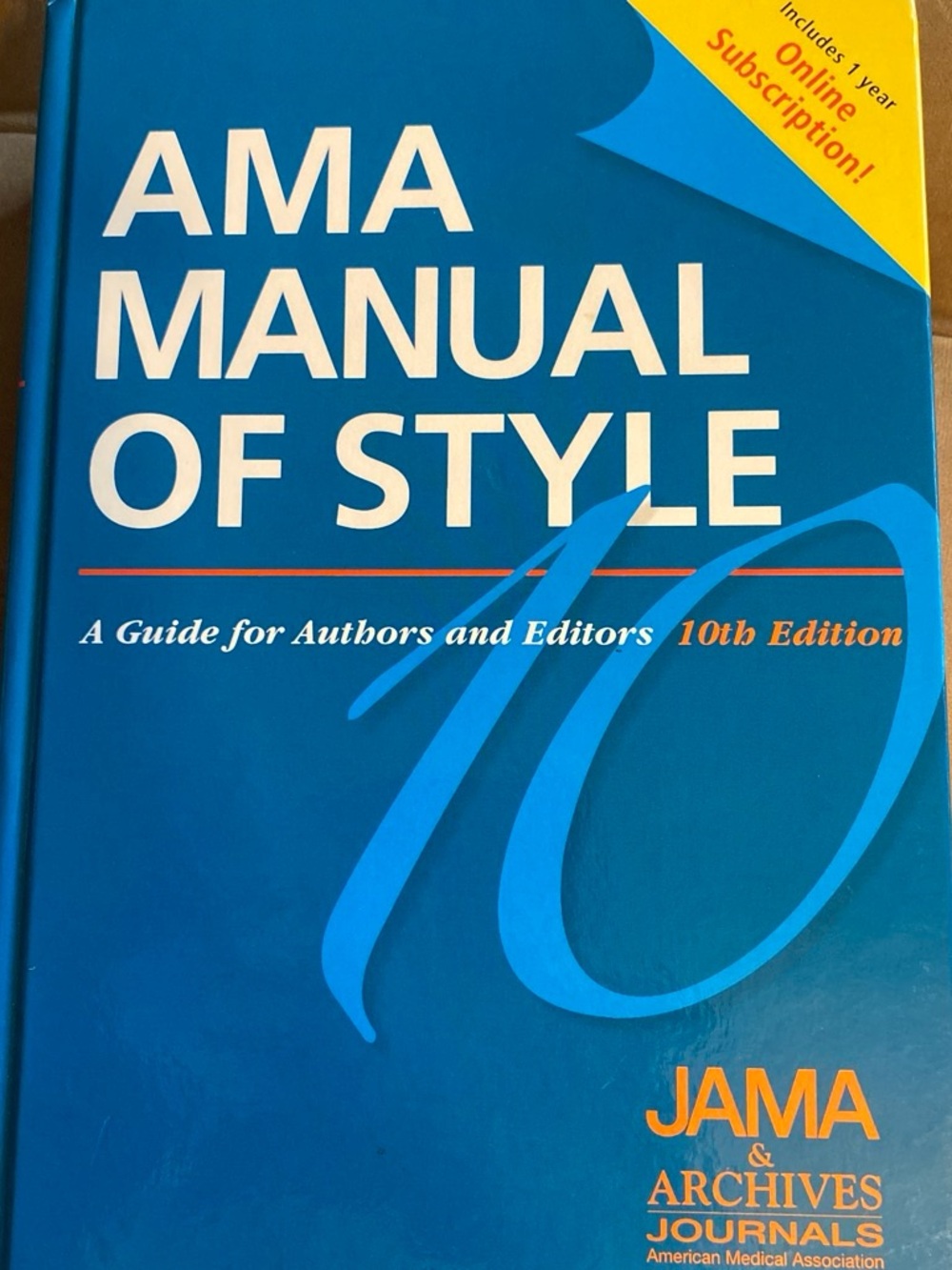 AMA manual of style writers book by Oxford university